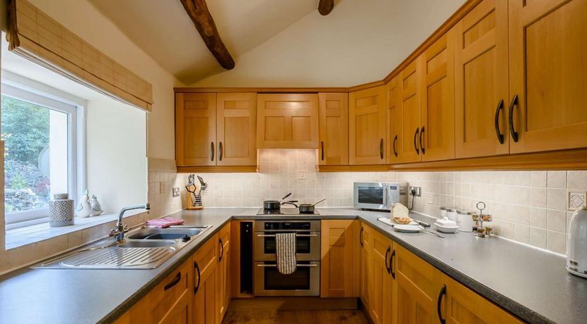 Photo of 2 Bed in Nr Ulverston