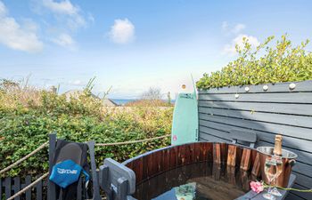 Sunset View Holiday Home