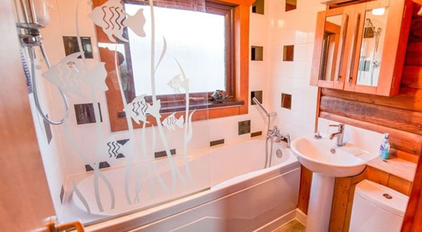 Photo of Ian's Lodge