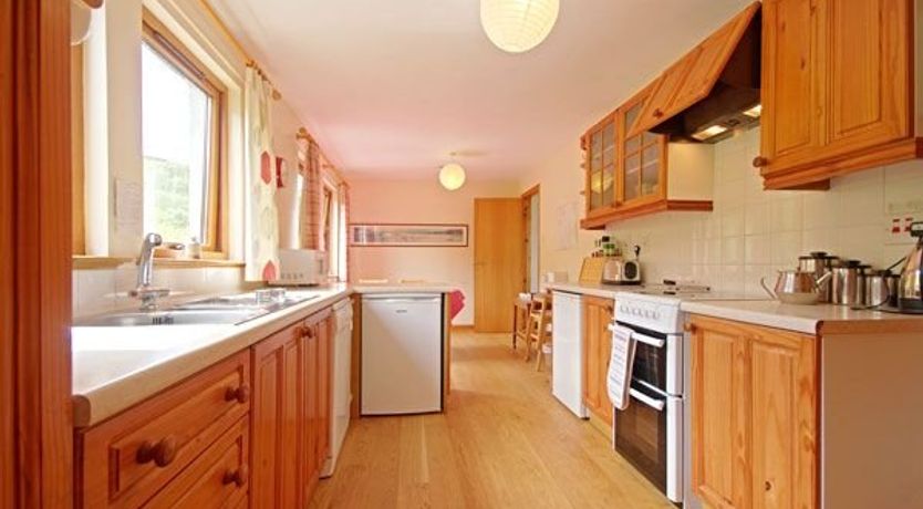 Photo of Eilean Feoir