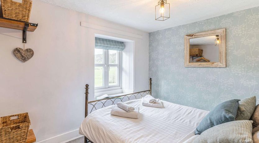 Photo of 2 Bed in Nr Ulverston