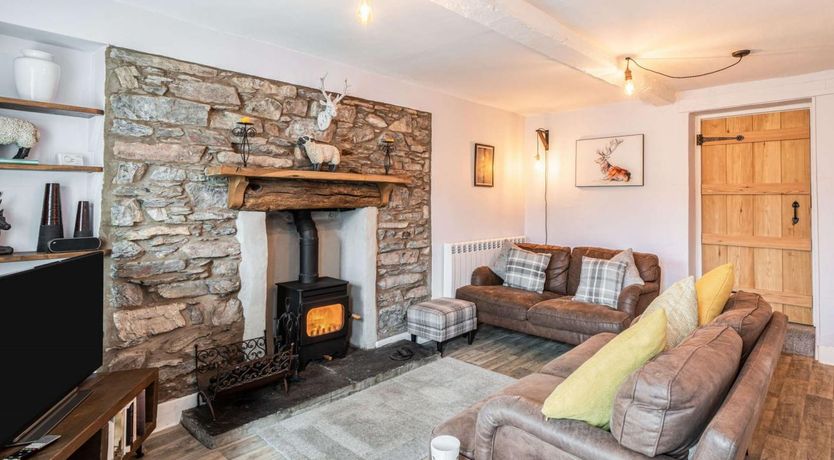 Photo of 2 Bed in Nr Ulverston