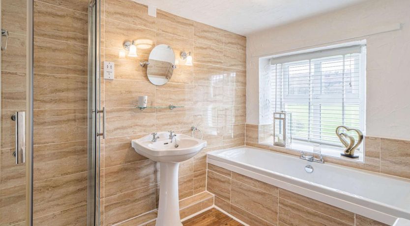 Photo of 2 Bed in Nr Ulverston