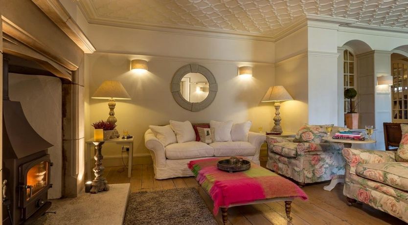 Photo of 2 Bed in Grange over Sands