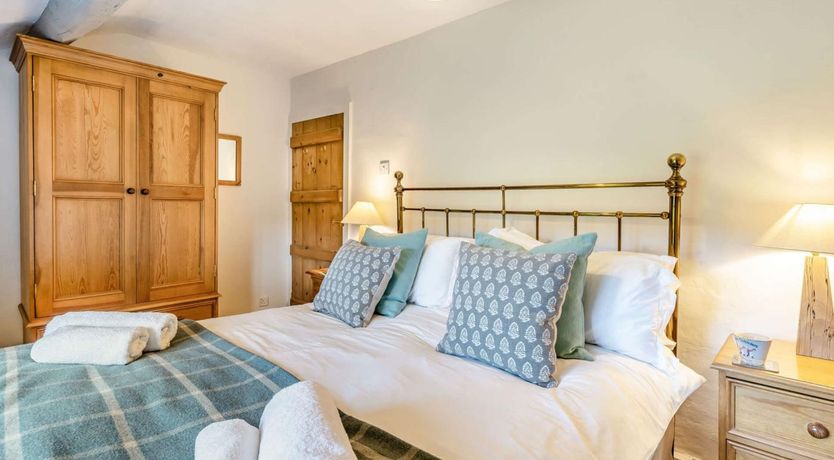 Photo of 2 Bed in Nr Ulverston