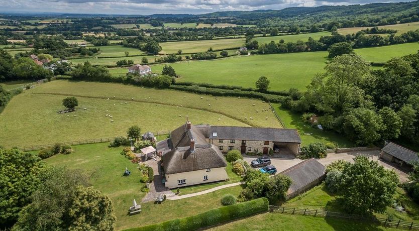 Photo of 2 Bed in West Buckland