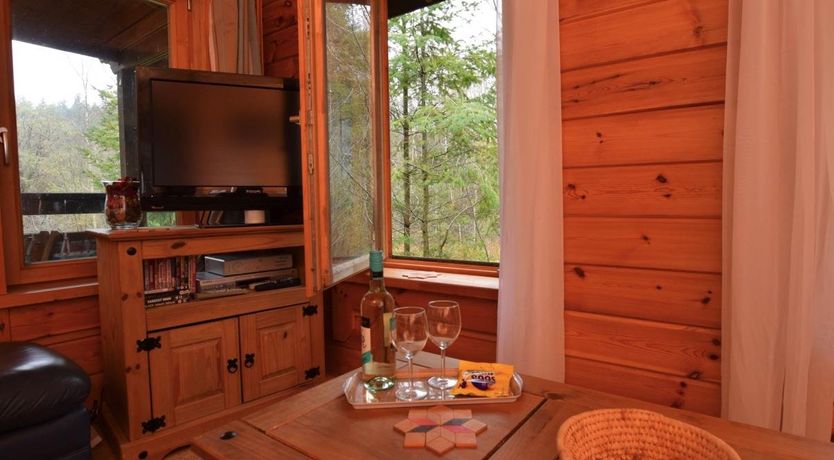 Photo of 2 Bed in Bampton