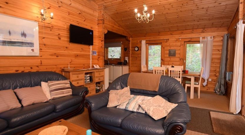 Photo of 2 Bed in Bampton