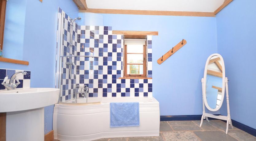 Photo of 1 Bed in Somerton