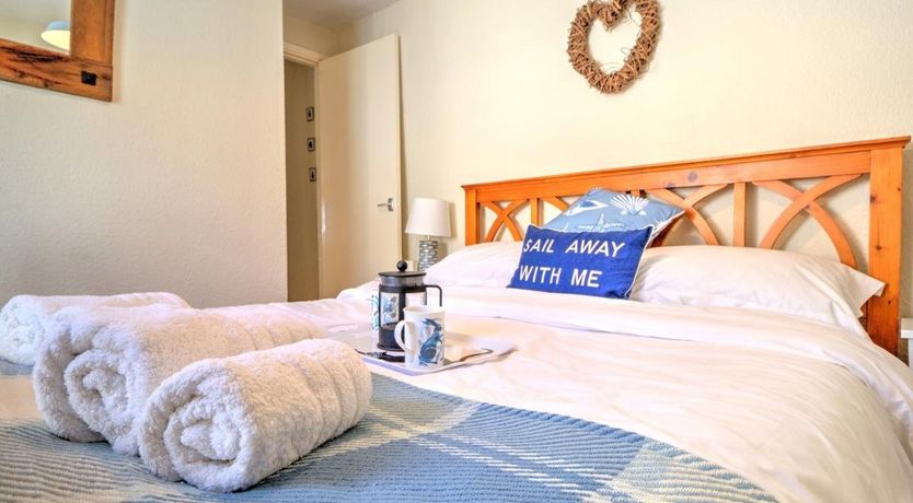 Photo of 2 Bed in Appledore