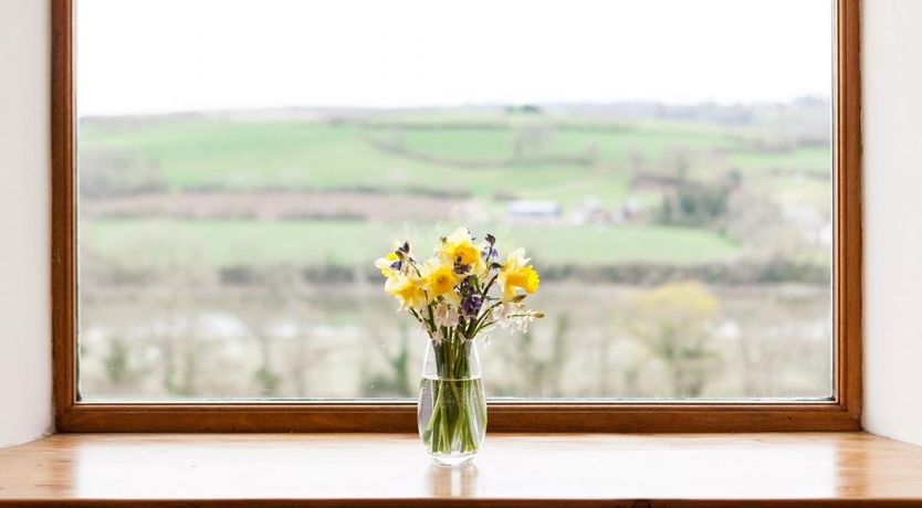 Photo of 5 Bed in Bideford