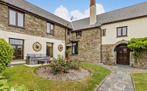 Photo of 4 Bed in Bideford