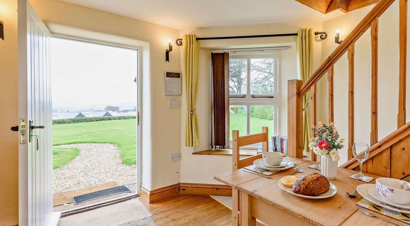 Photo of 1 Bed in Bickington