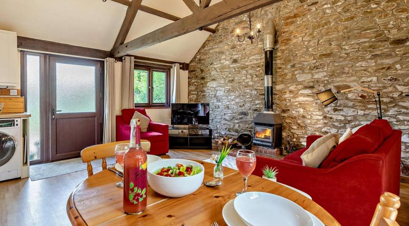 Photo of 1 Bed in Holsworthy Beacon