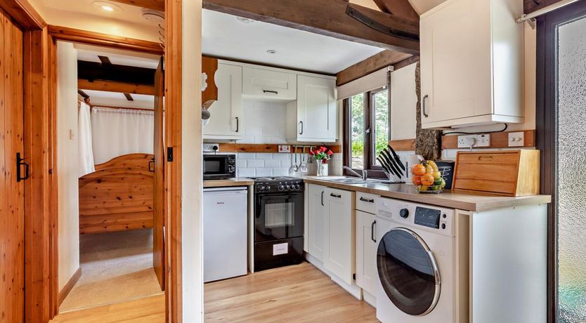 Photo of 1 Bed in Holsworthy Beacon