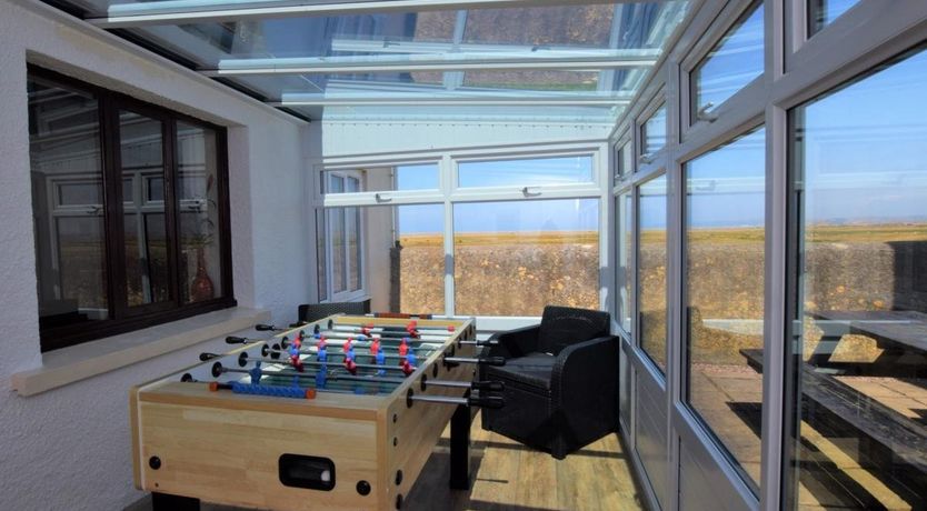 Photo of 5 Bed in Westward Ho