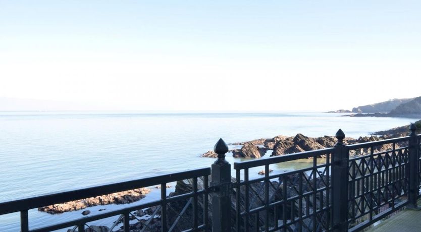 Photo of 2 Bed in Ilfracombe