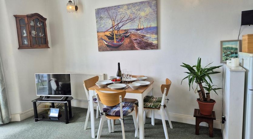 Photo of 2 Bed in Ilfracombe