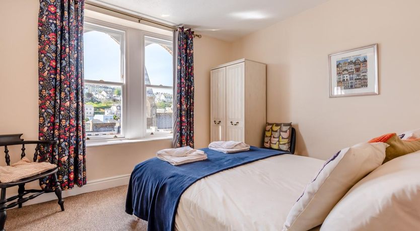Photo of 2 Bed in Ilfracombe
