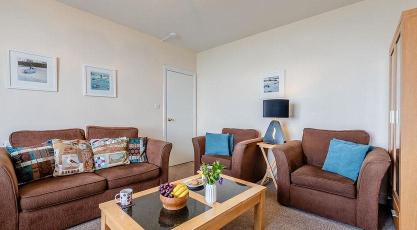 Photo of 2 Bed in Ilfracombe