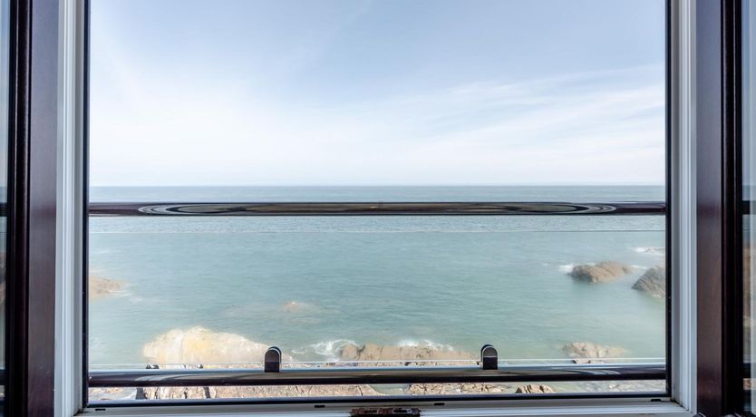 Photo of 2 Bed in Ilfracombe