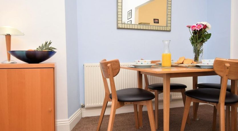 Photo of 2 Bed in Ilfracombe