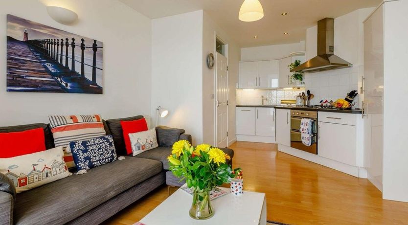 Photo of 2 Bed in Ilfracombe