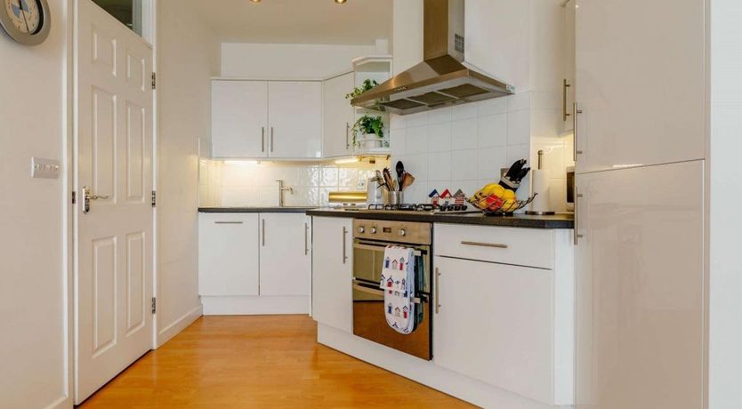 Photo of 2 Bed in Ilfracombe