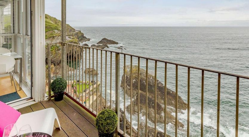 Photo of in Ilfracombe (CAPS8)