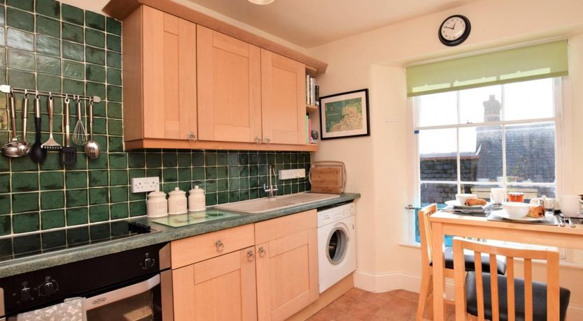 Photo of 1 Bed in Appledore