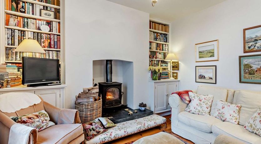 Photo of 2 Bed in Appledore