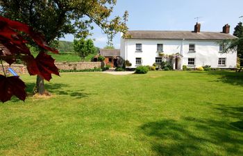 2 Bed in Sidmouth Holiday Cottage
