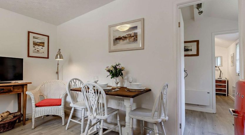 Photo of 2 Bed in Newton Abbot