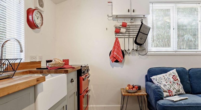 Photo of 2 Bed in Newton Abbot