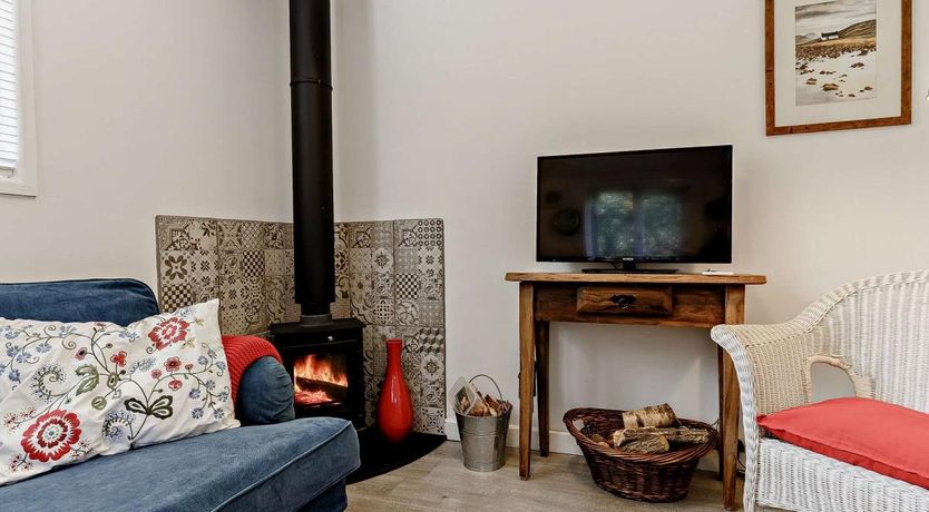 Photo of 2 Bed in Bovey Tracey