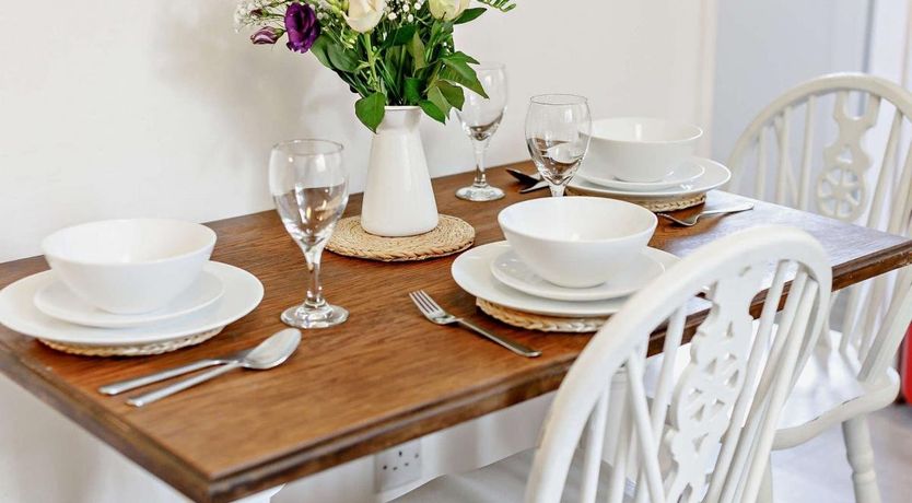 Photo of 2 Bed in Bovey Tracey