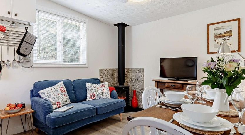 Photo of 2 Bed in Bovey Tracey