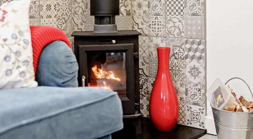 Photo of 2 Bed in Bovey Tracey