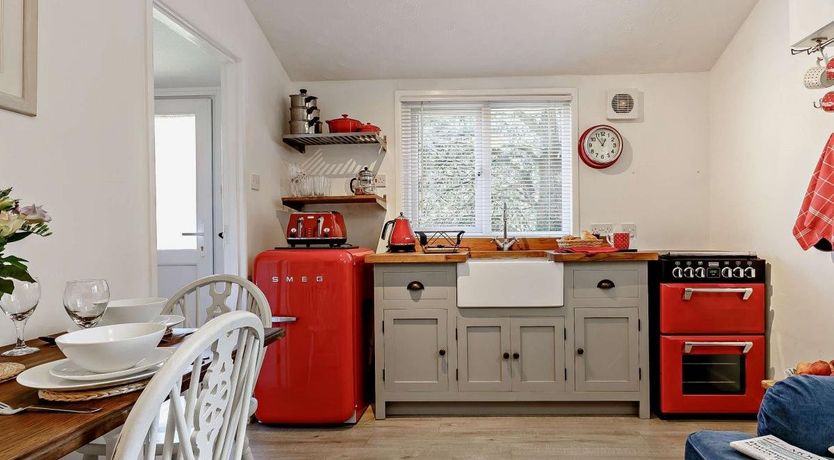 Photo of 2 Bed in Bovey Tracey