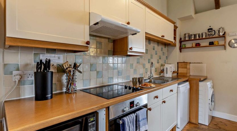 Photo of 4 Bed in Morwenstow