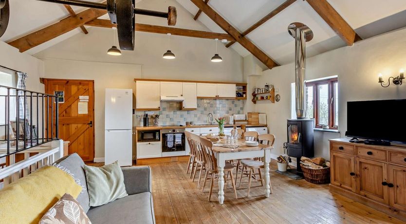 Photo of 4 Bed in Morwenstow