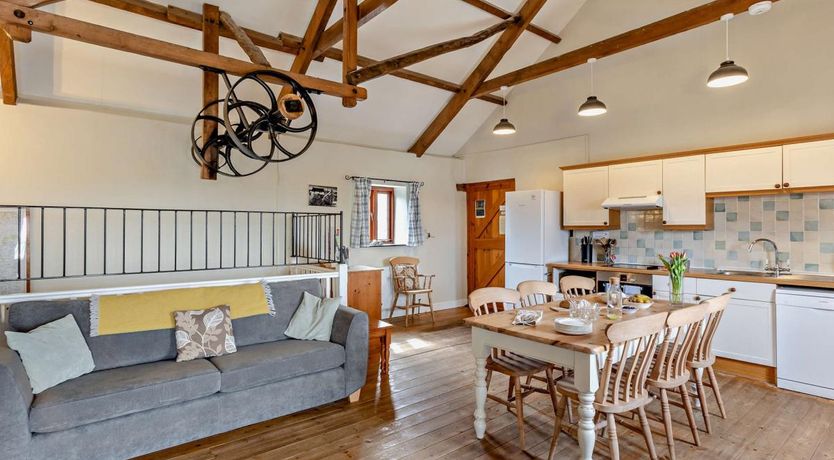 Photo of 4 Bed in Morwenstow