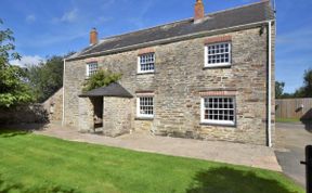 Photo of in Padstow  (TBART)