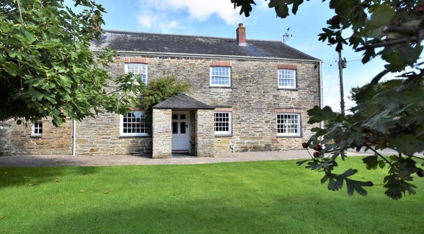 Photo of 5 Bed in St Issey