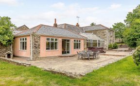Photo of in Padstow  (TFARM)