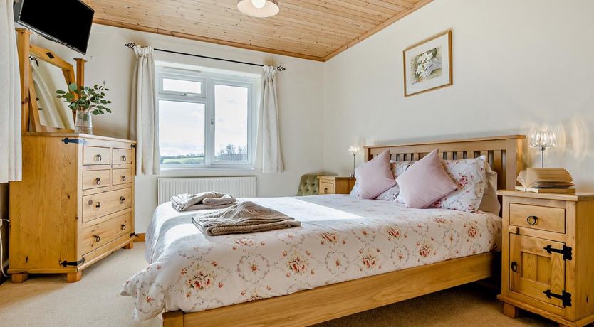 Photo of 3 Bed in Padstow