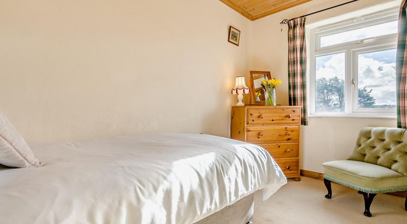 Photo of 3 Bed in Padstow