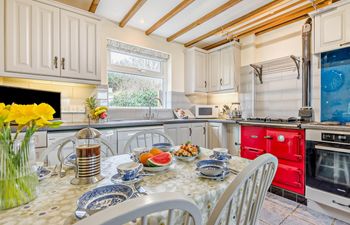 3 Bed in Padstow Holiday Cottage