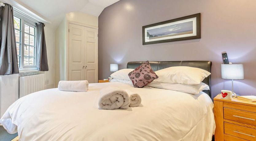 Photo of 1 Bed in Perranzabuloe