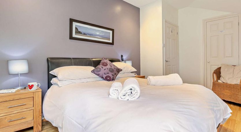 Photo of 1 Bed in Perranzabuloe